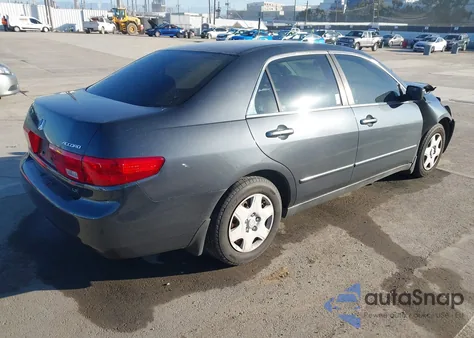 2005 Honda Accord 2.4 Lx z USA, uszkodzony, nr VIN 1HGCM56405A122868